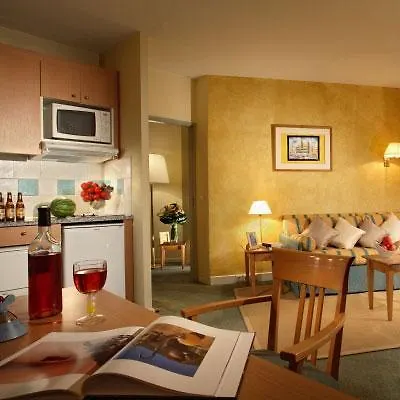*** Aparthotel Citadines Sainte-Catherine Brussels Belgium